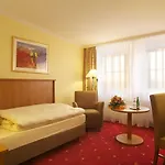 Seela 4*