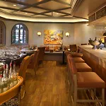 Seela Hotel 4*