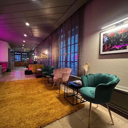 Seela Hotel 4*